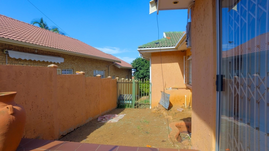 3 Bedroom Property for Sale in Safari Gardens North West